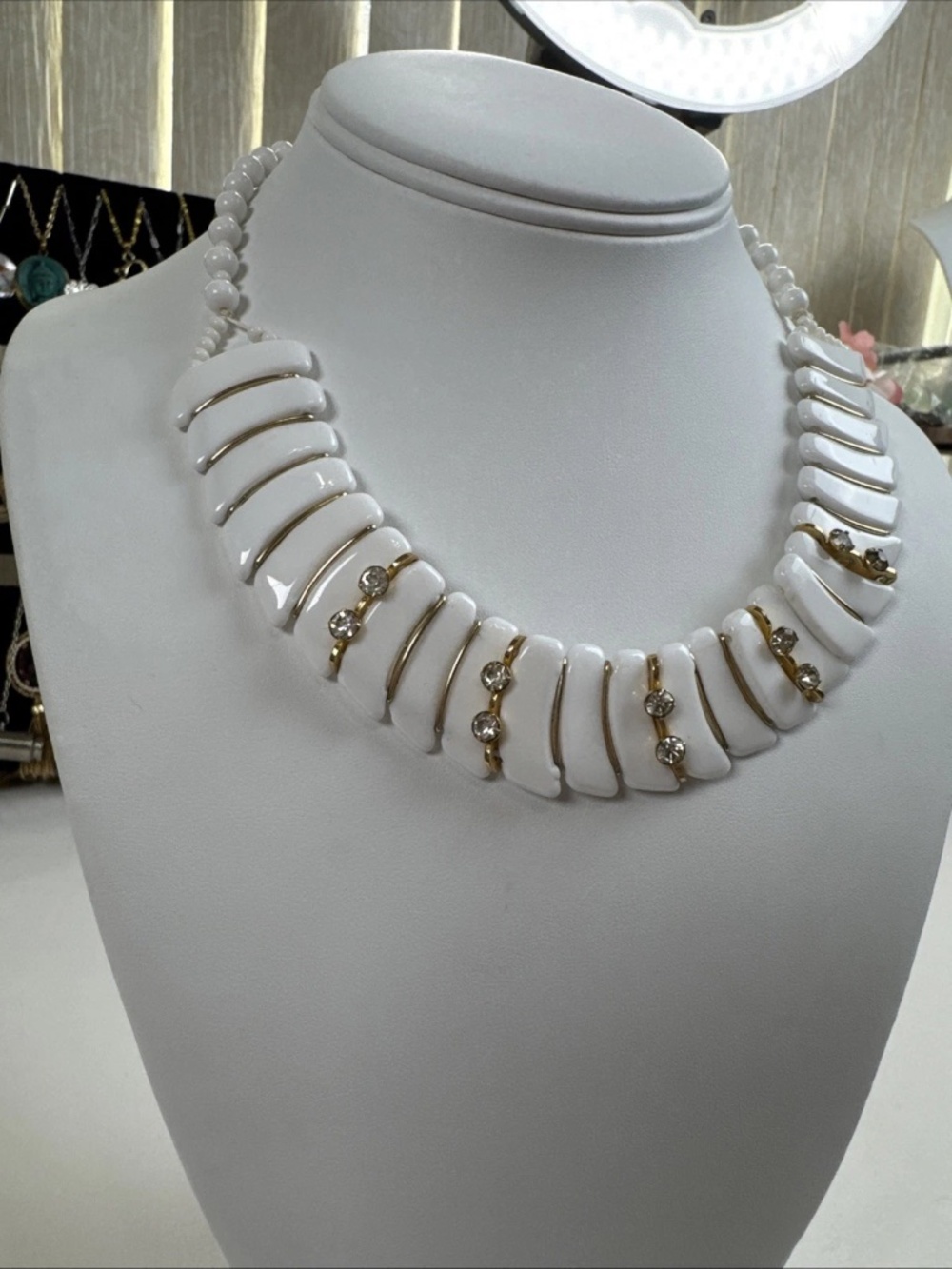 Vintage White Enamel Gold Tone Link Collar Necklace Retro With Crystals